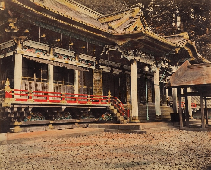 Пять фотографий Японии и Филиппин: Киото, Манила, Нагасаки, Никко, две японки. 1870-е гг.