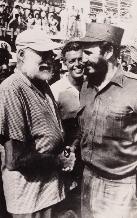 Фотография: Эрнест Хемингуэй и Фидель Кастро / фото Пренса Латина. 1962.