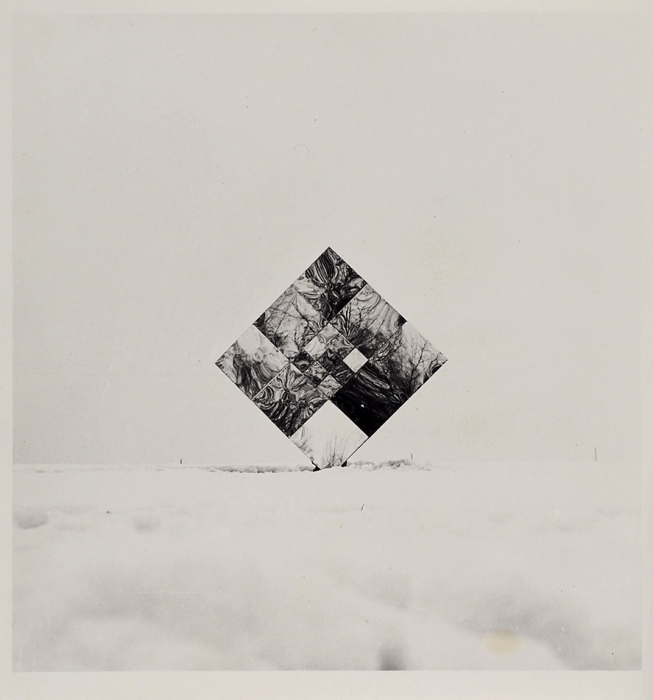 Инфанте-Арана Франциско (род. 1943) «Артефакты». Из серии «Зимний квадрат». 1977. Бумага, фотопечать, 22,5x21 см.