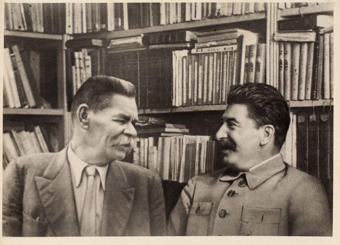 [Первый визит в Севастополь. Скандал на встрече Сталина и Горького] Лот из двух фотографий товарища Сталина. 1929-1932.